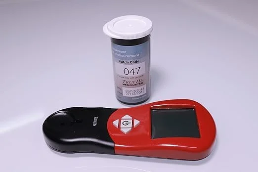 True Hb hemoglobin meter with 50 strips